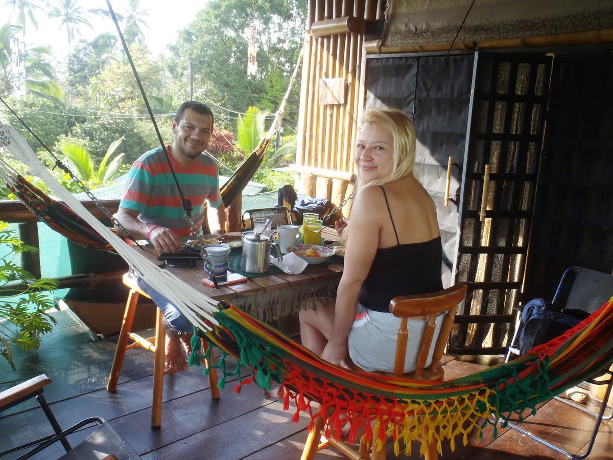 Jarabacoa Family Hostel ロサンゼルス エクステリア 写真